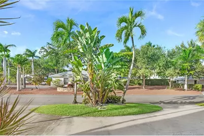 9 Quail Run Lane, Stuart, FL 34996 - Photo 8