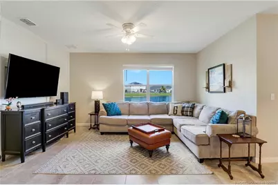 10730 SW Prato Way, Port Saint Lucie, FL 34987 - Photo 14