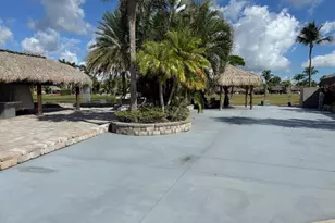 403 NW Chipshot Ln, Port Saint Lucie, FL 34986 - Photo 1