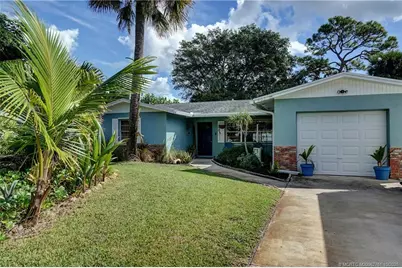 905 SE Flamingo Avenue, Stuart, FL 34996 - Photo 2