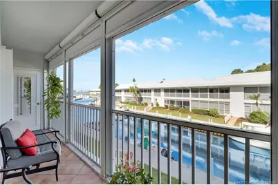 1864 SW Palm City Road #204, Stuart, FL 34994 - Photo 4
