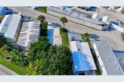 2105 Nettles Boulevard, Jensen Beach, FL 34957 - Photo 8