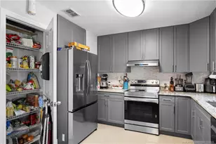 3785 SE Middle St, Stuart, FL 34997 - Photo 10