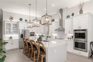 2505 NE Evinrude Cir, Jensen Beach, FL 34957 - Photo 12