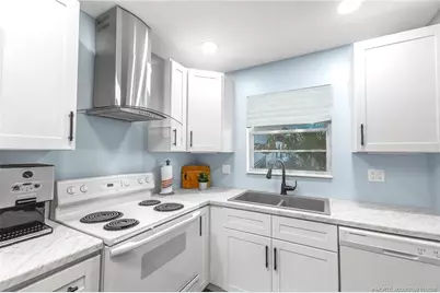 2600 SE Ocean Boulevard #EE14, Stuart, FL 34996 - Photo 6