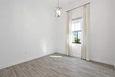 369 SE Fascino Circle, Port Saint Lucie, FL 34984 - Photo 18