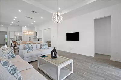 369 SE Fascino Circle, Port Saint Lucie, FL 34984 - Photo 34