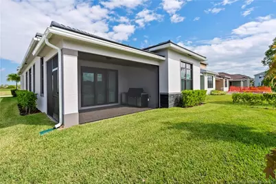 369 SE Fascino Circle, Port Saint Lucie, FL 34984 - Photo 44