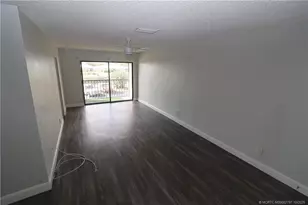 2083 NE Collins Cir, Jensen Beach, FL 34957 - Photo 10