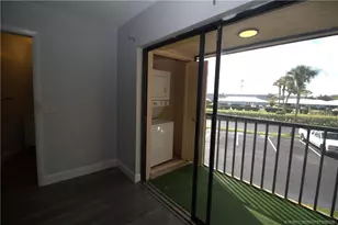 2083 NE Collins Cir, Jensen Beach, FL 34957 - Photo 16