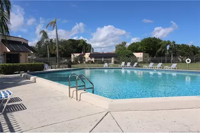 2083 NE Collins Circle #8-90, Jensen Beach, FL 34957 - Photo 32
