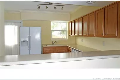 630 SE Ocean Boulevard #B1, Stuart, FL 34994 - Photo 4