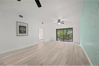 1210 SE Parkview Place #E-9, Stuart, FL 34994 - Photo 10