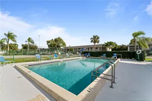 1210 SE Parkview Pl, Stuart, FL 34994 - Photo 30