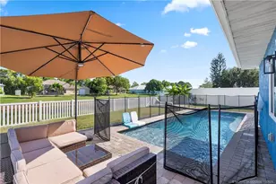 2932 SE Buccaneer Cir, Port Saint Lucie, FL 34952 - Photo 42