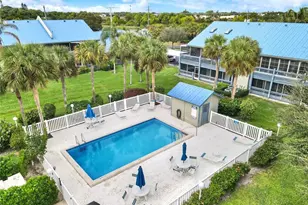 1421 NE 14th Ct, Jensen Beach, FL 34957 - Photo 20