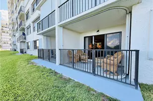 9400 S Ocean Dr, Jensen Beach, FL 34957 - Photo 22