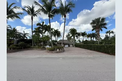 492 NW Boundary Drive, Port Saint Lucie, FL 34986 - Photo 2