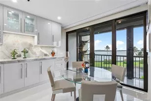 2818 SE Dune Dr, Stuart, FL 34996 - Photo 10