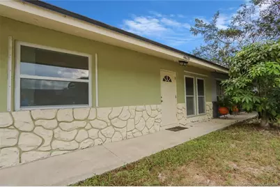 4424 SE Beaver Lane, Stuart, FL 34997 - Photo 2