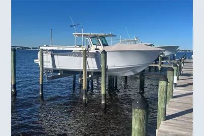 53 SE Seminole Street #1A, Stuart, FL 34994 - Photo 6