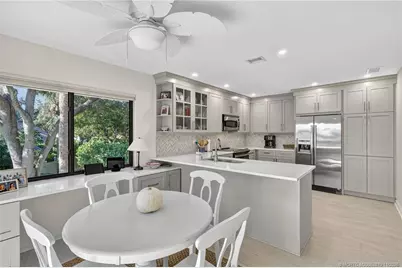 6404 SE Brandywine Court #201, Stuart, FL 34997 - Photo 10