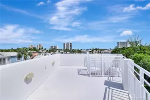 2001 Nettles Blvd, Jensen Beach, FL 34957 - Photo 8