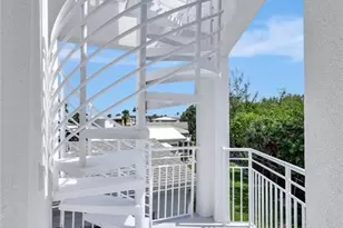 2001 Nettles Blvd, Jensen Beach, FL 34957 - Photo 36