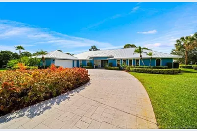 5044 SW Bermuda Way, Palm City, FL 34990 - Photo 4