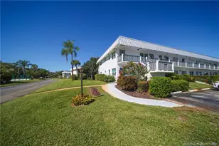 2929 SE Ocean Blvd, Stuart, FL 34996 - Photo 22