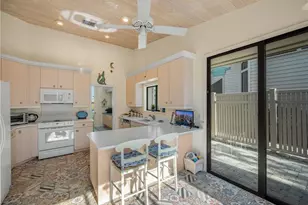 5011 SE Brandywine Way, Stuart, FL 34997 - Photo 8