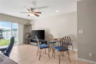 5321 SE Jennings Ln, Stuart, FL 34997 - Photo 6