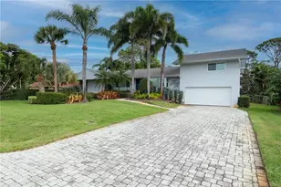 3342 SE Court Dr, Stuart, FL 34997 - Photo 30