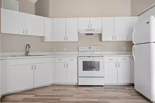 597 NW San Remo Cir, Port Saint Lucie, FL 34986 - Photo 10