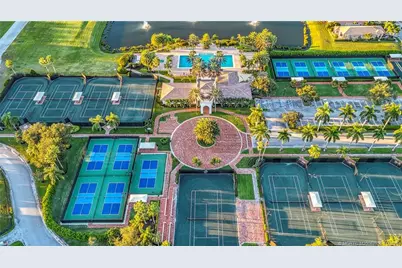 168 SE Rio Angelica, Port Saint Lucie, FL 34984 - Photo 6