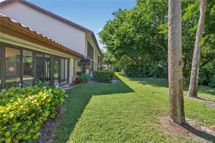 6001 SE Martinique Dr, Stuart, FL 34997 - Photo 32