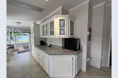 6120 Holly Lane, Lantana, FL 33462 - Photo 2