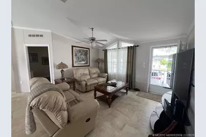 6120 Holly Lane, Lantana, FL 33462 - Photo 4