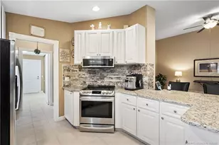 940 SW Tamarrow Pl, Stuart, FL 34997 - Photo 8