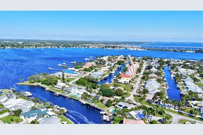 1425 SW Egret Way, Palm City, FL 34990 - Photo 1