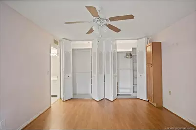 1800 SE St. Lucie Boulevard #9-204, Stuart, FL 34996 - Photo 12