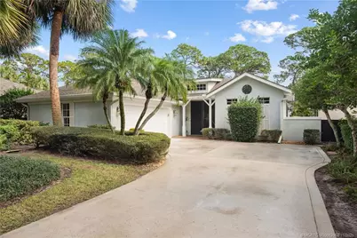 1018 Carolina Circle SW, Vero Beach, FL 32962 - Photo 1
