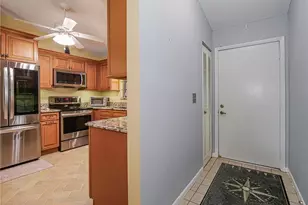 3001 SE Aster Ln, Stuart, FL 34994 - Photo 4