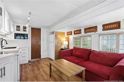 580 Nettles Boulevard, Jensen Beach, FL 34957 - Photo 8