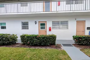 2950 SE Ocean Blvd, Stuart, FL 34996 - Photo 4