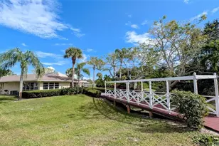 2950 SE Ocean Blvd, Stuart, FL 34996 - Photo 12