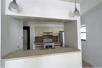 6543 SE Federal Highway #202, Stuart, FL 34997 - Photo 4