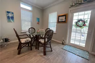 118 NE Bay Dr, Jensen Beach, FL 34957 - Photo 14