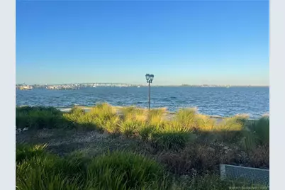 118 NE Bay Drive, Jensen Beach, FL 34957 - Photo 6