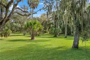 2260 Sweetwater Dr, Fort Pierce, FL 34981 - Photo 1